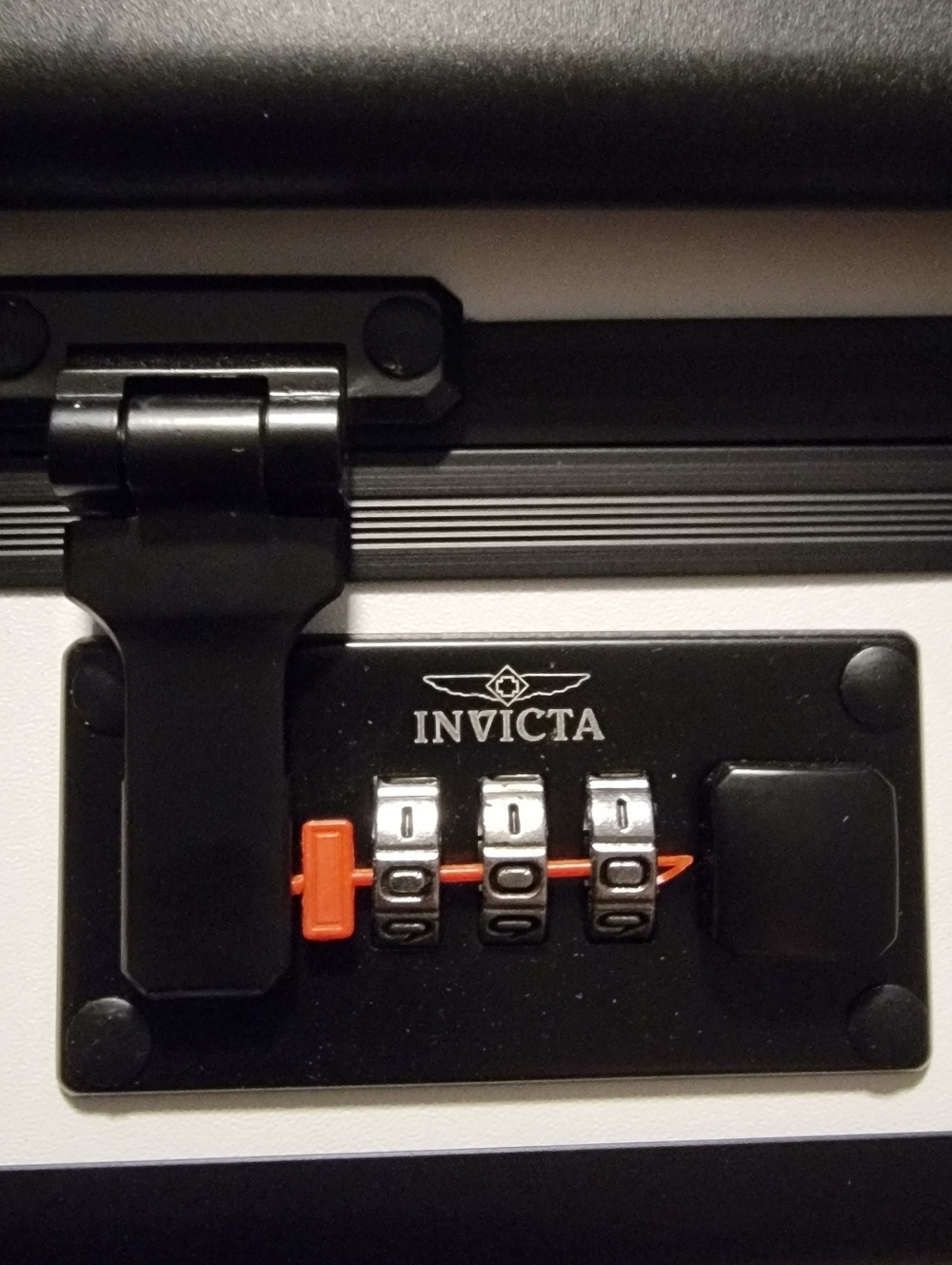 INVICTA RACING LIMITED EDITION COLLECTORS SET OF CHAMPIONS 12 SLOT CASE MONACO - Picture 10 of 16